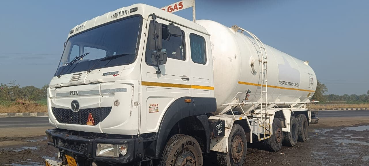 18 MT Tata Single Chassis